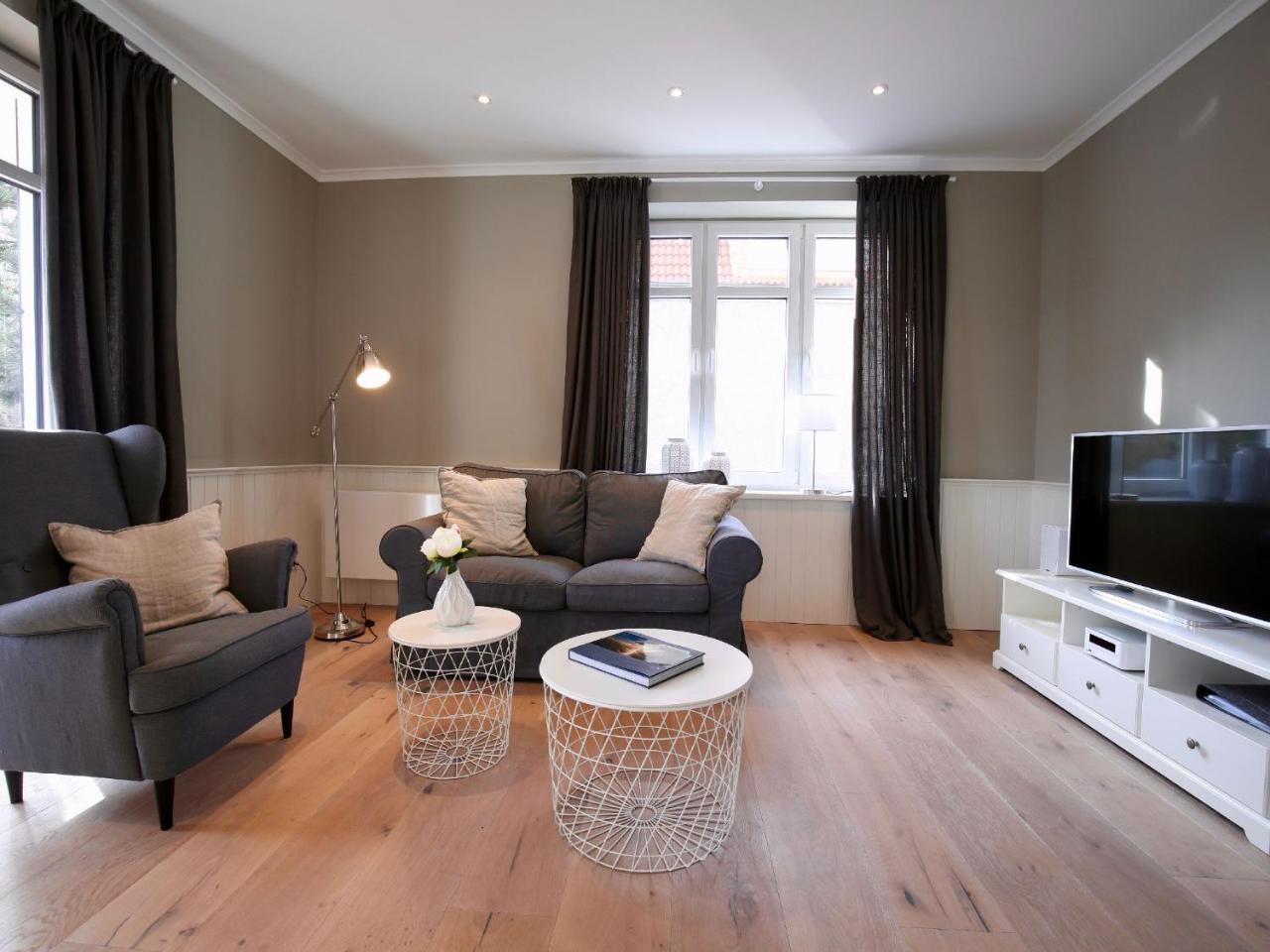 Kleine Charlotte - Traumwohnung Mit Terrasse Fuer 4 Personen Вангероге Екстер'єр фото