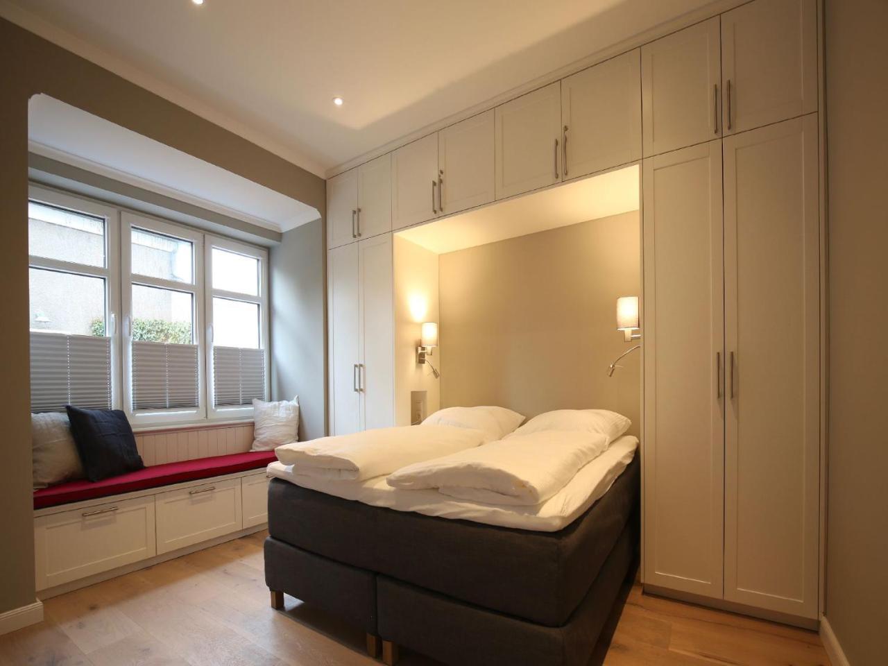 Kleine Charlotte - Traumwohnung Mit Terrasse Fuer 4 Personen Вангероге Екстер'єр фото